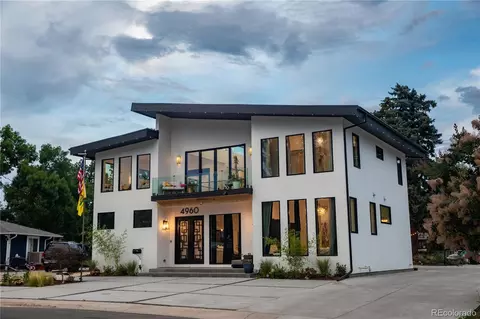 4960 S Lipan Dr, Englewood, CO 80110