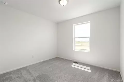 Bedroom - 47399 Magnolia Ave, Bennett, CO 80102 photo 4 of 5