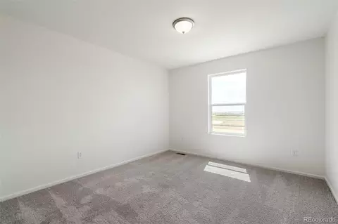 Bedroom - 47399 Magnolia Ave, Bennett, CO 80102 photo 5 of 5