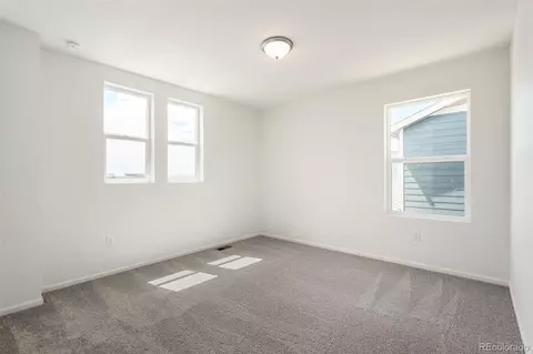 Bedroom - 47399 Magnolia Ave, Bennett, CO 80102 photo 3 of 5