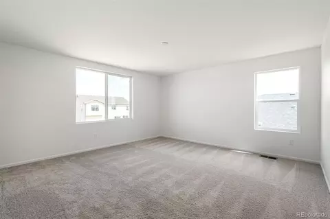 Bedroom - 47399 Magnolia Ave, Bennett, CO 80102 photo 2 of 5