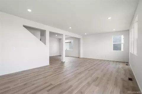 Living - 47399 Magnolia Ave, Bennett, CO 80102 photo 6 of 9