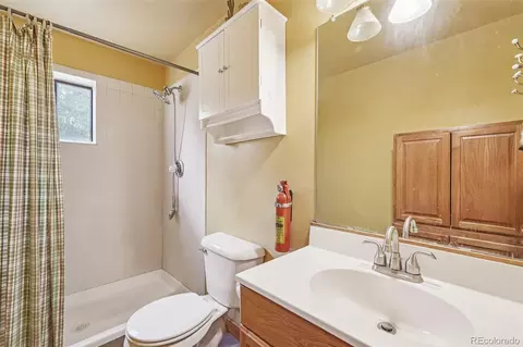 Bath - 215 Gadwall Rd, Como, CO 80432 photo 1 of 2