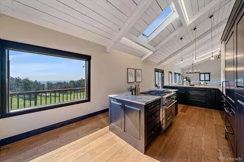 Kitchen - 8324 W Fork Rd, Boulder, CO 80302 photo 5 of 6