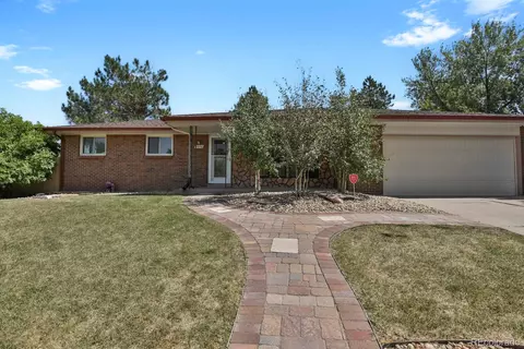 4570 S Queen St, Littleton, CO 80127