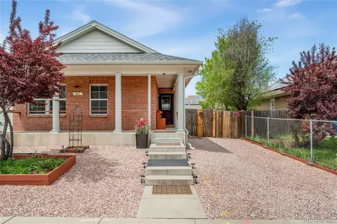 1851 Altura Blvd, Aurora, CO 80011