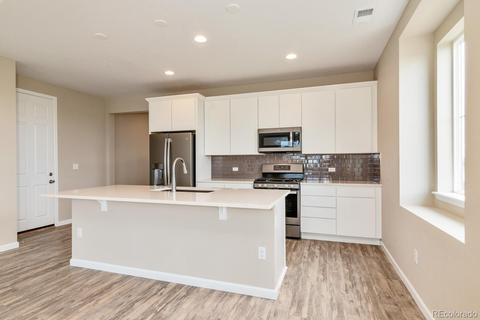 12 S Quantock St, Aurora, CO 80018 photo 8