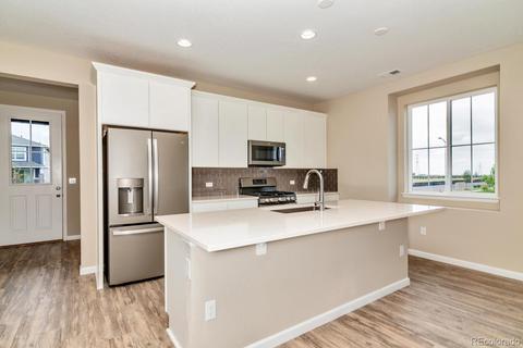 12 S Quantock St, Aurora, CO 80018 photo 9