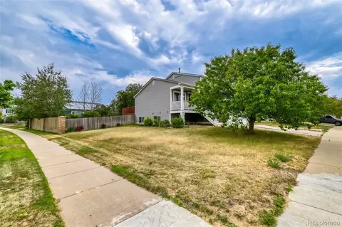15698 E 51st Dr, Denver, CO 80239 photo 3