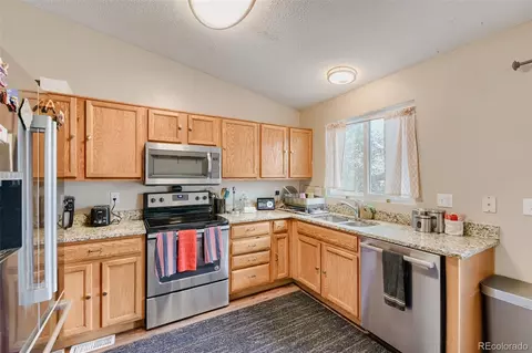 15698 E 51st Dr, Denver, CO 80239 photo 12