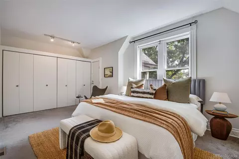 Bedroom - 2425 Glenarm Pl, Denver, CO 80205 photo 1 of 6