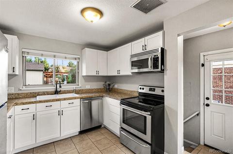 7410 E 22nd Ave, Denver, CO 80207 photo 13