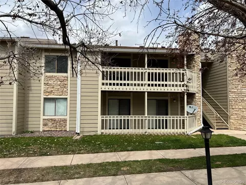 8225 Fairmount Dr #207, Denver, CO 80247