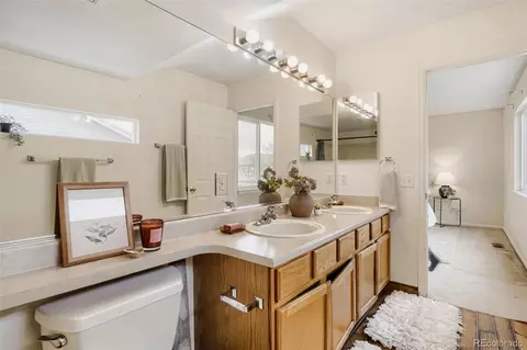 Bath - 19809 E 41st Ave, Denver, CO 80249 photo 3 of 5