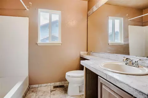 Bath - 19809 E 41st Ave, Denver, CO 80249 photo 4 of 5