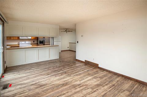 148 Madison Dr, Bennett, CO 80102 photo 2