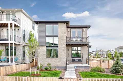 6010 N Perth St, Aurora, CO 80019