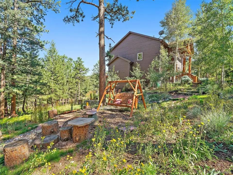 Exterior - 5878 S Merriam Dr, Evergreen, CO 80439 photo 13 of 15