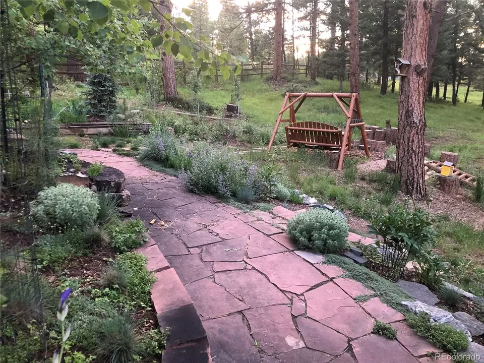 Exterior - 5878 S Merriam Dr, Evergreen, CO 80439 photo 12 of 15