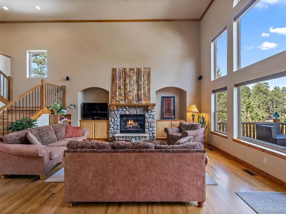 Living - 5878 S Merriam Dr, Evergreen, CO 80439 photo 8 of 8