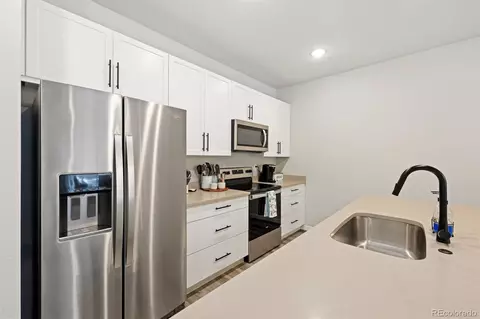Kitchen - 6363 Nelson St, Arvada, CO 80004 photo 2 of 3