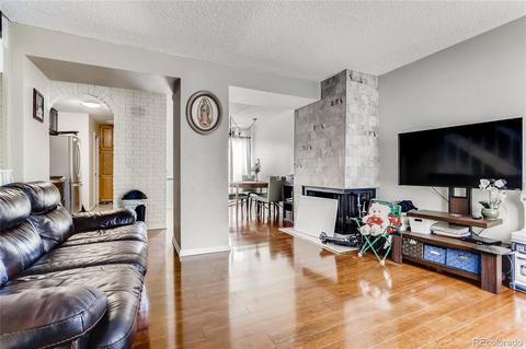 15019 E Jarvis Pl, Aurora, CO 80014 photo 2