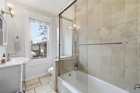 Bath - 2121 E 16th Ave, Denver, CO 80206 photo 7 of 8