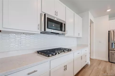 Kitchen - 4836 E 149th Ave, Thornton, CO 80602 photo 2 of 4