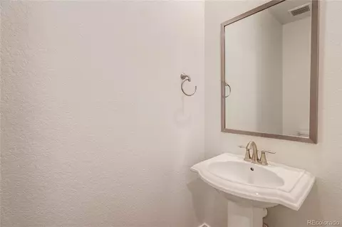 Bath - 4836 E 149th Ave, Thornton, CO 80602 photo 3 of 3