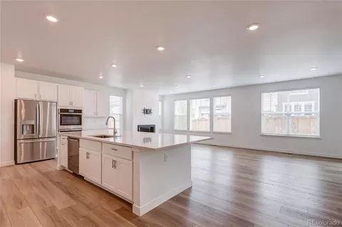 Living - 4836 E 149th Ave, Thornton, CO 80602 photo 1 of 8