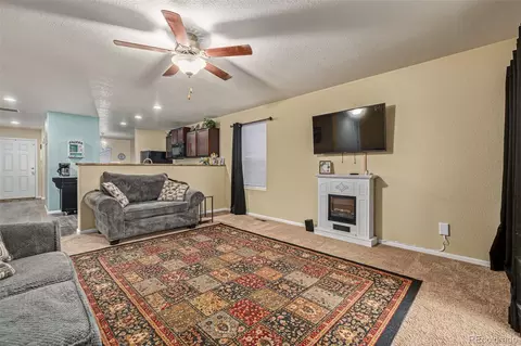 47351 Iris Ave, Bennett, CO 80102 photo 8