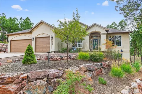 953 Pinenut Ct, Colorado Springs, CO 80921