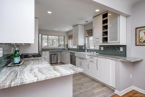 2850 Eudora St, Denver, CO 80207 photo 4