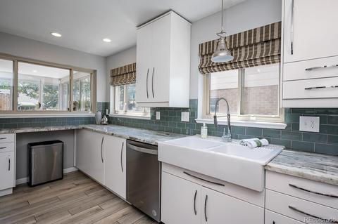 2850 Eudora St, Denver, CO 80207 photo 3