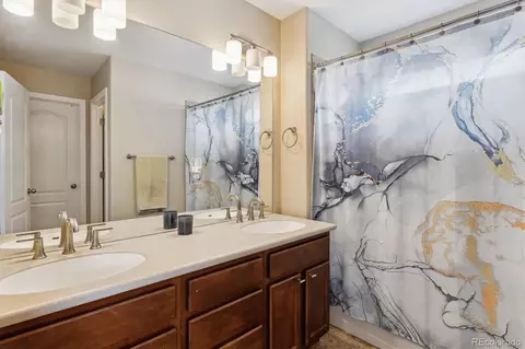25850 E 3rd Ave, Aurora, CO 80018 photo 16