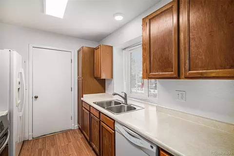 21164 E Powers Cir, Centennial, CO 80015 photo 4