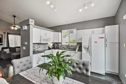 8786 Cloverleaf Cir, Parker, CO 80134