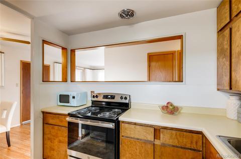 986 Paris St, Aurora, CO 80010 photo 6