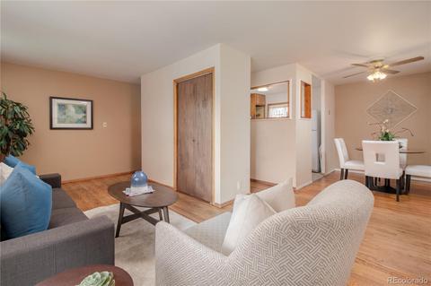 986 Paris St, Aurora, CO 80010 photo 9