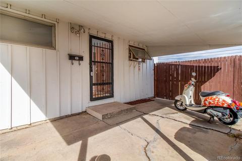 986 Paris St, Aurora, CO 80010 photo 25