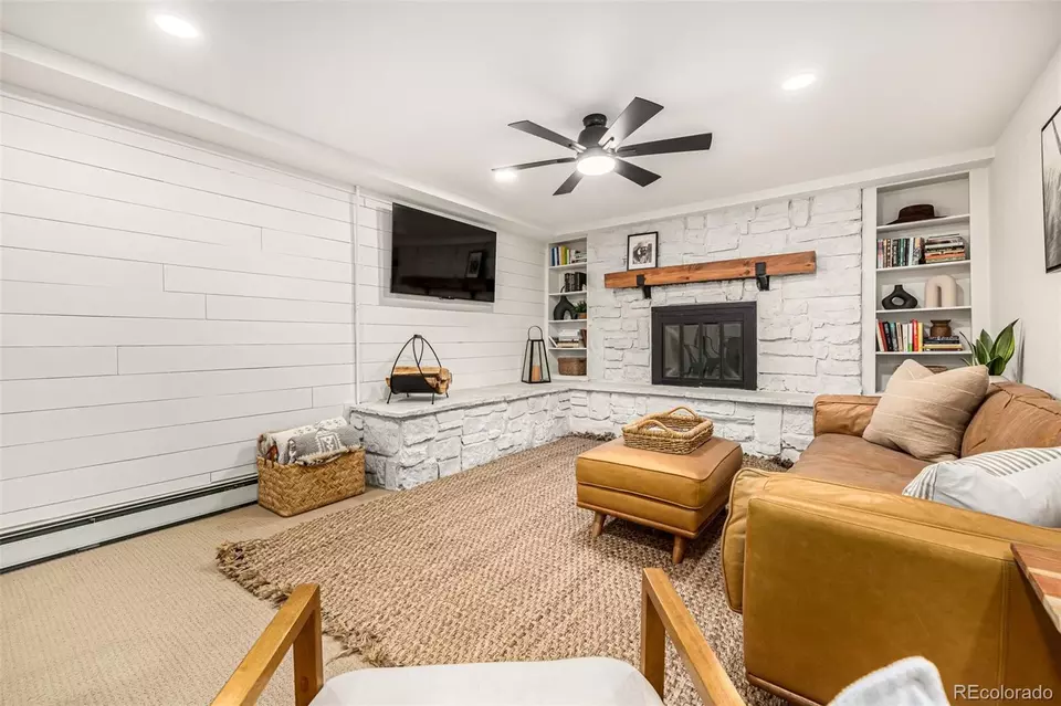Living - 7208 S Sherman St, Centennial, CO 80122 photo 10 of 12
