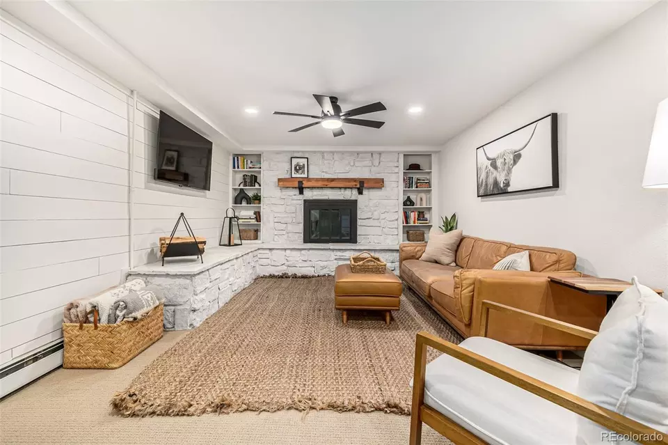 Living - 7208 S Sherman St, Centennial, CO 80122 photo 9 of 12