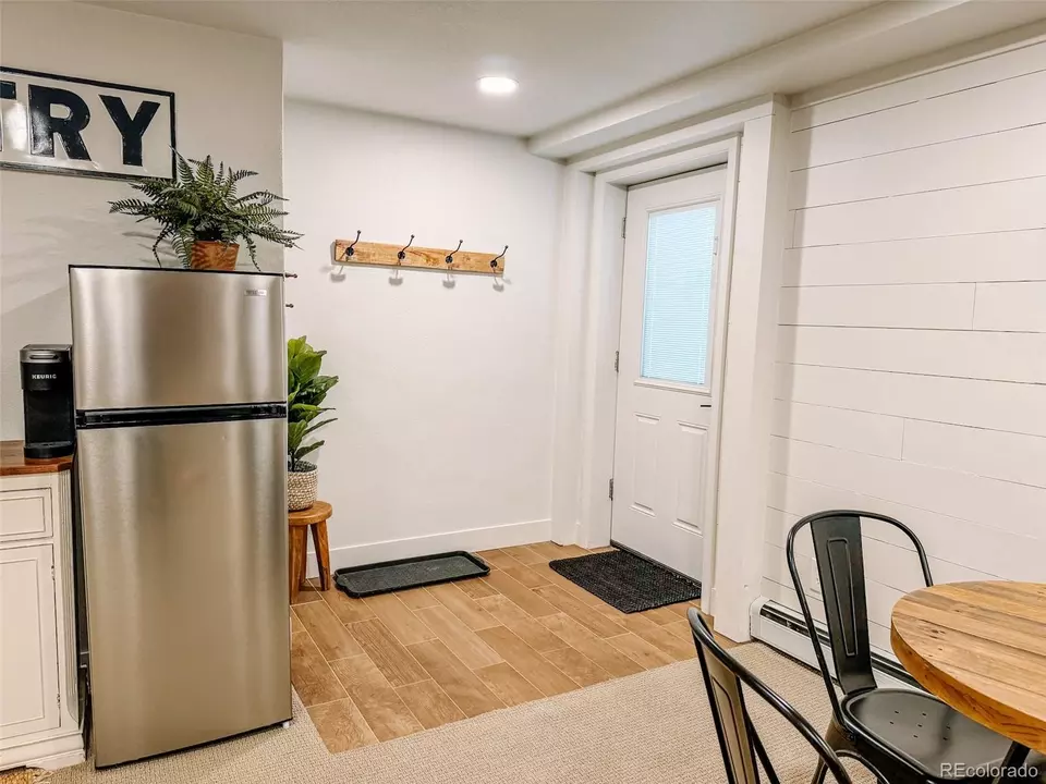 Entry Way - 7208 S Sherman St, Centennial, CO 80122 photo 2 of 2
