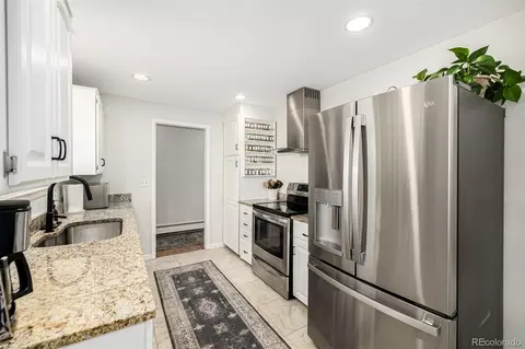 Kitchen - 7208 S Sherman St, Centennial, CO 80122 photo 1 of 2