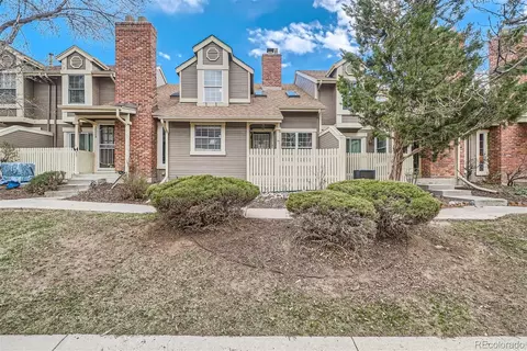 2002 S Helena St #C, Aurora, CO 80013