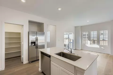 2870 E 153rd Ave, Thornton, CO 80602 photo 2