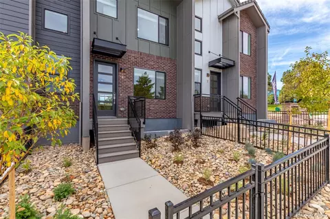 75 Ascent Trl, Englewood, CO 80112