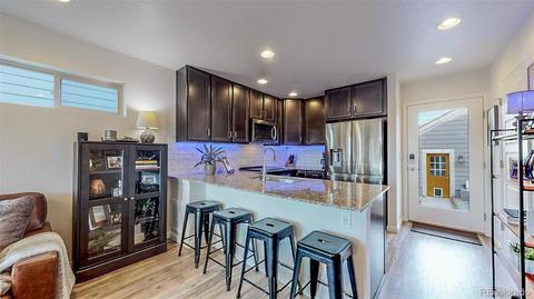9327 E 57th Pl, Denver, CO 80238 photo 4