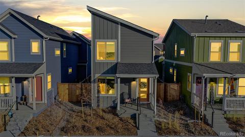 9327 E 57th Pl, Denver, CO 80238 photo 1