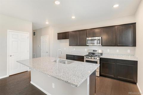 19934 E 60th Pl, Aurora, CO 80019 photo 6